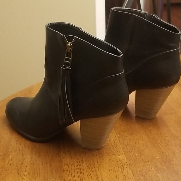 Black ankle boots - Picture 6 of 8